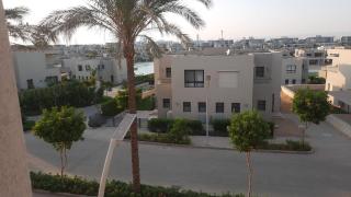 Mohamed Afifi Azha - Crystal Lagoon View - Families - 2 Bed Rooms - 1