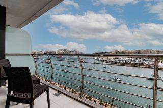 Valletta view Apartments by ST Hotels - Il- Gżira - 4