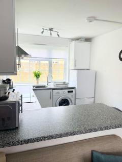 11 Trevarrian Court, Mawgan Porth, Newquay - Mawgan Porth - 1