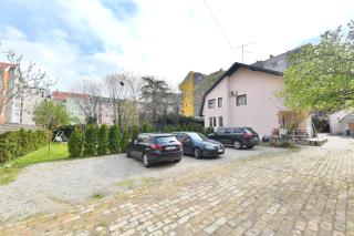 Prenoćište Dvorište - Novi Sad - 9