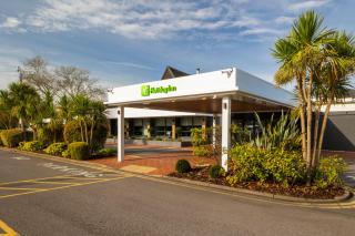 Holiday Inn Reading South M4 Jct 11 by IHG - 5