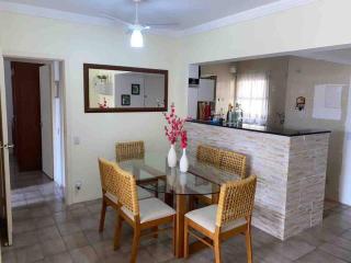 Apartamento à três quarteirões da praia com 2 dorm - Guarujá - 4