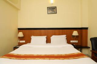 Hotel Shrie Shaanth - Salem - 4