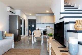 Dona Lola Renata front line beach duplex apartment with stunning sea views Close to Marbella - Mijas Costa - Mijas Costa - 5