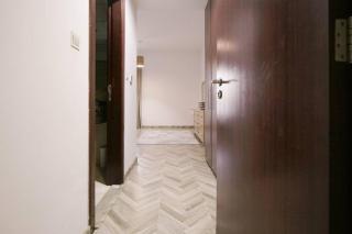 StoneTree - Furnished 1BR Apartment Near the Beach - Dubái - 3