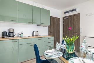 Apartment Five Seas with Parking & Swimming Pool by Noclegi Renters - 7