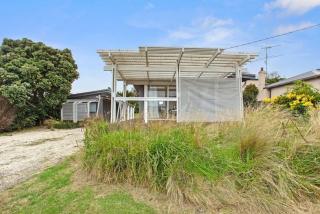 Great Ocean Road Sandy Villa - 2