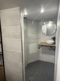 Appartement T1 renové - Gigean - 7