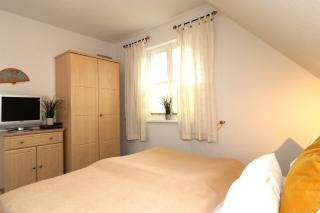 Am Leuchfeuer Haus Seeblick, App 04 - Wustrow - 1