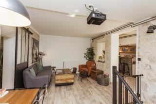 Comme une maison à Paris - París - 9