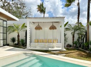 Melrose x The Young Villas - Uluwatu - 2