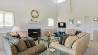 4x2398, The T House- Oceanside, 5 BRs, Wild Horses, 600 ft to Beach Access, 4wheel Drive Area - Knotts Island - 6