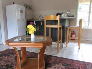 Acacia House Executive Suite - 6