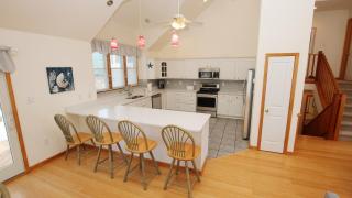 578, Coastal Dreams- Soundside, 6 BRs, Priv Pool, H Tub, Pool Table, Dogs Welcome! - Corolla - 3