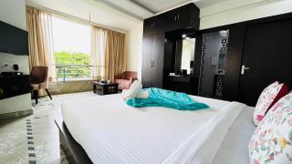 BluO Lake View NewTown - Boutique Hotel - 1