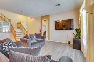 Spacious Surprise Vacation Rental with Private Pool! - Surprise - 8
