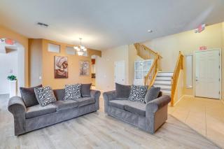 Spacious Surprise Vacation Rental with Private Pool! - Surprise - 7