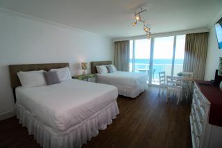 Castle 1029 Balcony studio with Ocean View, Pool, Tennis and Free Parking - 2
