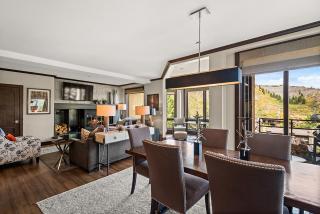Chamonix 26, Snowmass Ski-In/Ski-Out Condo w/Shared Pool/Hot Tub/Private Washer/Dryer/WiFi - 5