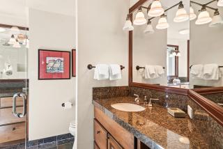 Chamonix 46, Snowmass Ski-In/Ski-Out Condo w/Shared Hot Tub/Pool - 1