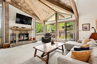 Enclave 307, Snowmass Ski-In/Ski-Out Condo w/Shared Pool/Hot Tub - 0