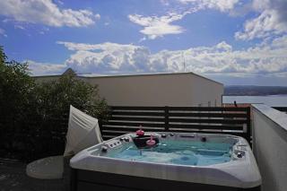 Sobol Apartments 'Navis' with private jacuzzi - Crikvenica - 0