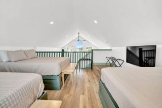 Stylish studio with loft on east end of PCB just half mile to beach - Panama City Beach - 4