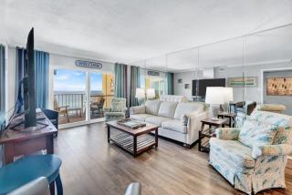 Regency Towers 1121 BR beachfront condo with majestic gulf views pools hot tub tiki bar and more - Panama City Beach - 7