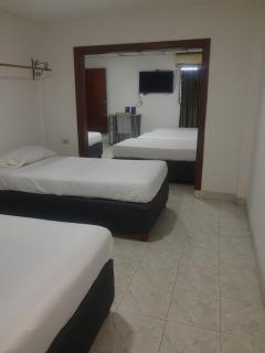 Hotel Montecarlo Suite - 9