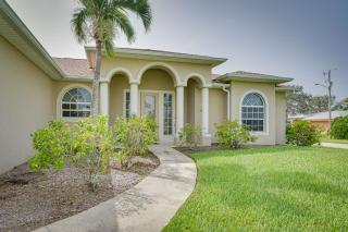 Lanai and Pool Family-Friendly Home in Cape Coral - Cape Coral - 9