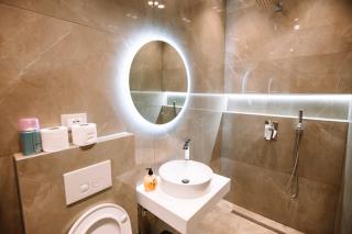 Barrikada Str Modern Apartments - THE NEST - 1