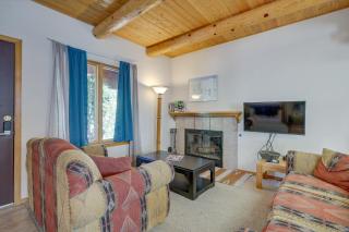 Charming Amalia Retreat with Fireplace and Grill! - - 0