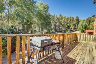 Serene Amalia Cabin with Deck and Mountain Views - - 9