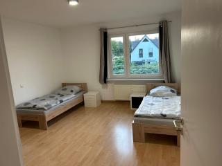 Prima Service Appartement ,Ferienwohnung ,Apartment AVD4 - Essen - 2
