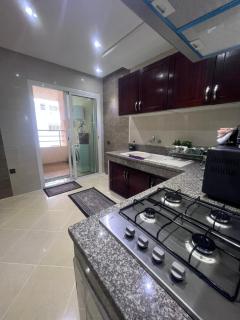 Luxury Center Town Apartment - Kenitra - 2