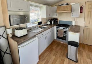 8 berth pet friendly caravan, Penrhyn Bay, Llandudno - Llandudno - 4