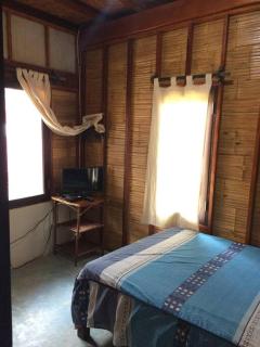 Linda casita cerca al mar. - 2