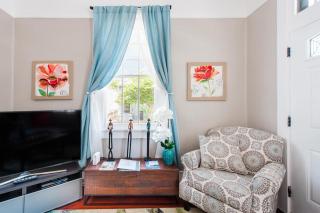 Shotgun Craftman House with Private Patio - New Orleans - 0