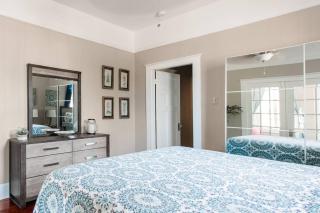 Shotgun Craftman House with Private Patio - 3