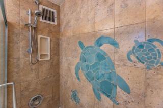 MENEHUNE SHORES, #210 condo - 7