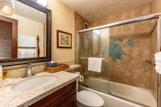 MENEHUNE SHORES, #210 condo - 8