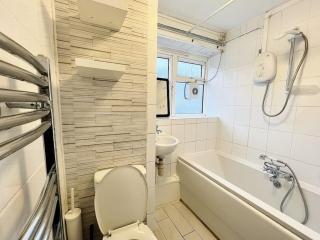 Cosy Croydon Apt Sleeps 5 - Croydon - 5
