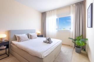 Top floor spacious apartment with sea views in Costalita - 2