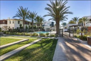 2 Bedroom + Loft Townhome in Otay Ranch - Chula Vista - 0