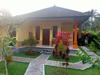 Alamku Bungalow - Tirtagangga - 6