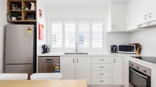 Shoal Bay Beach House Two - 7