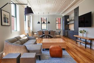 The Docent's Collection - Portland - 0