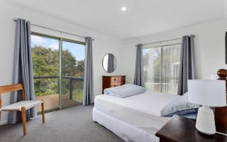 Great Family Holiday House in Central Location - Victor Harbor - 2