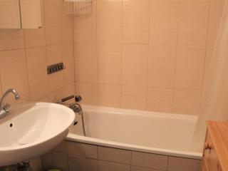 Studio cosy avec balcon, 4 couchages à Vars, proche pistes et commerces - FR-1-330B-211 - 3
