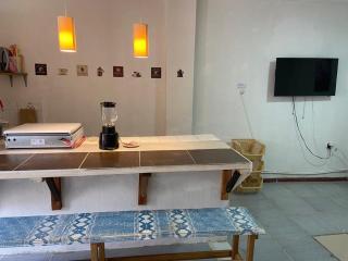 EN BAÑOS, HERMOSO y ACOGEDOR DEPARTAMENTO UBICADO EN PLENO CENTRO DE LA CIUDAD - Baños - 2
